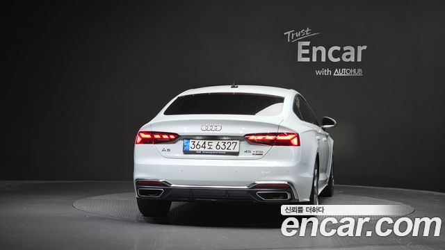 Audi A5 2023 — photo 4