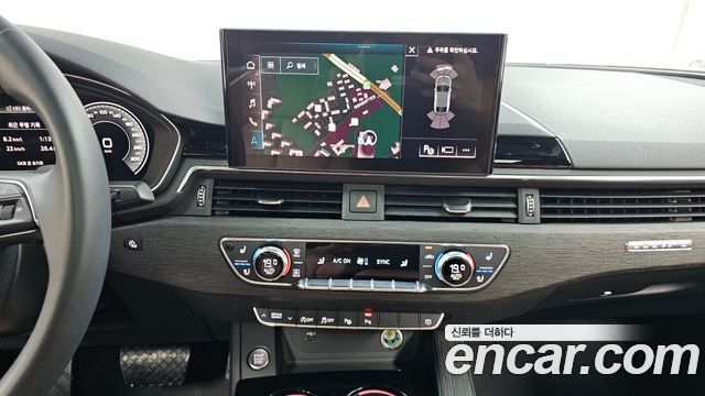 Audi A5 2023 — photo 18