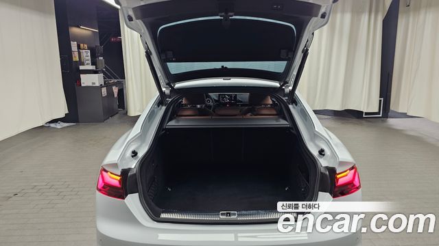Audi A5 2023 — photo 24