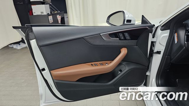 Audi A5 2023 — photo 14