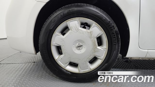 Nissan Cube 2012 — photo 5