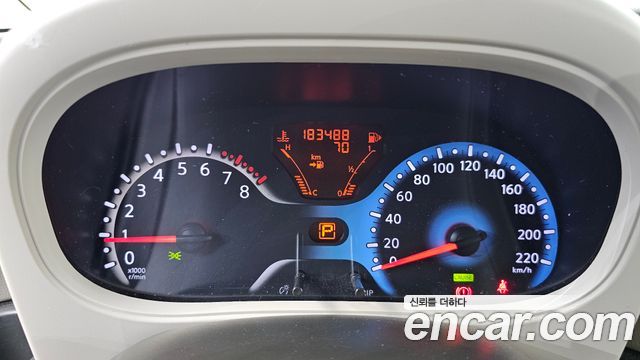 Nissan Cube 2012 — photo 8