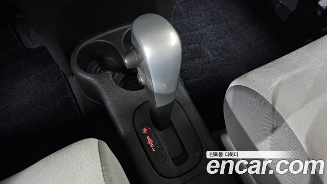 Nissan Cube 2012 — photo 9