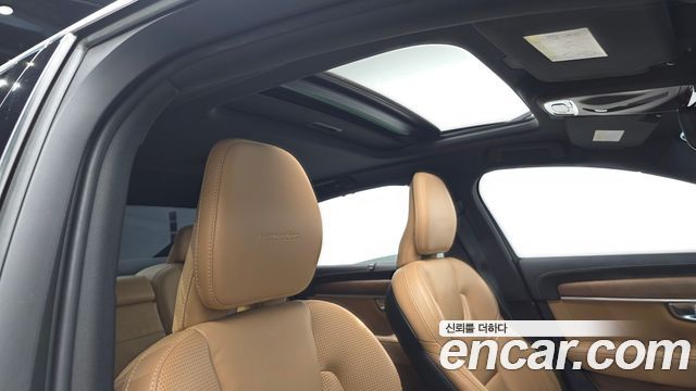 Volvo S90 2020 — photo 23