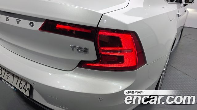 Volvo S90 2020 — photo 9