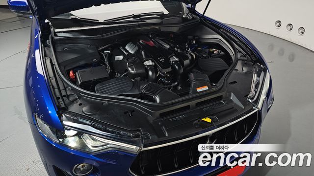 Maserati Levante 2019 — photo 6
