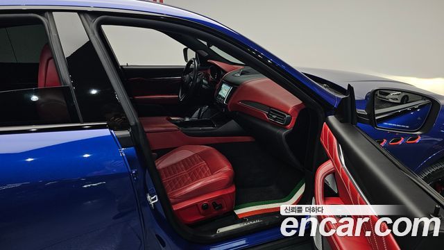 Maserati Levante 2019 — photo 17