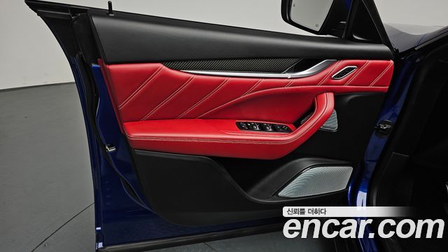 Maserati Levante 2019 — photo 14