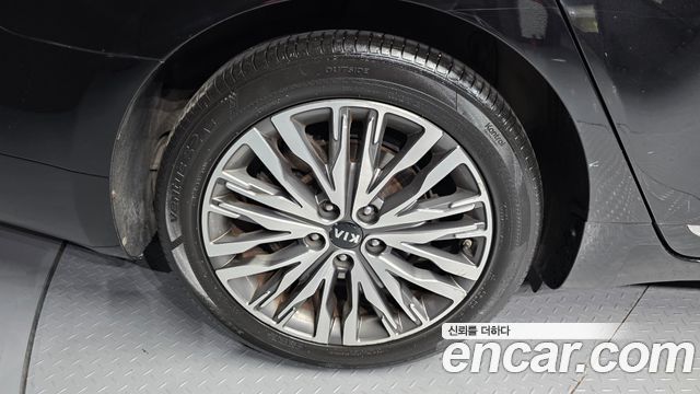 Kia K7 2020 — photo 5