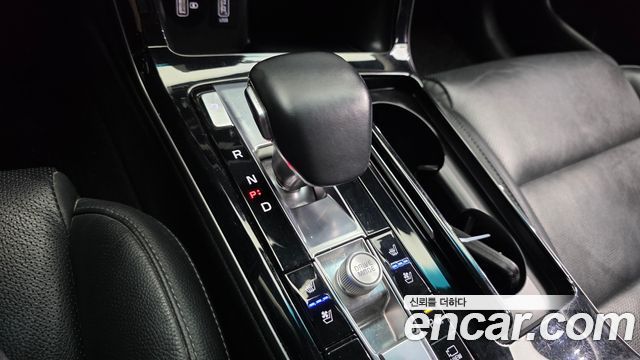 Kia K7 2020 — photo 9