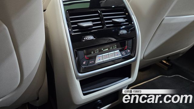 BMW X6 2020 — photo 26