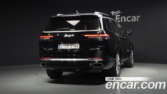 Jeep Cherokee 2023 — photo 4