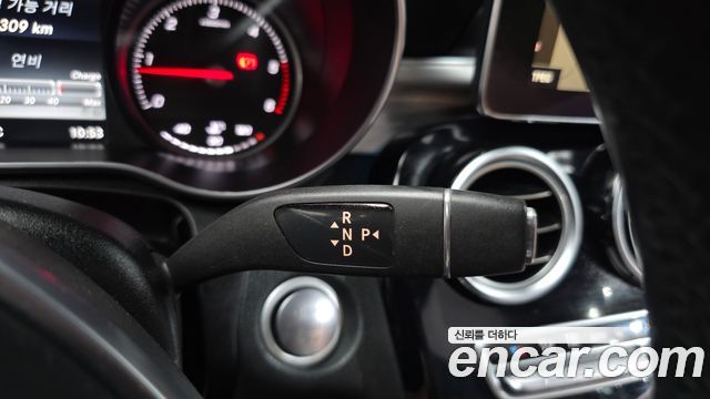 Mercedes-Benz C-Class 2017 — photo 9