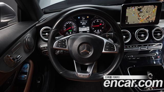 Mercedes-Benz C-Class 2017 — photo 13