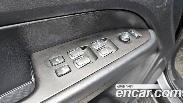 KG Mobility Rexton 2019 — photo 24