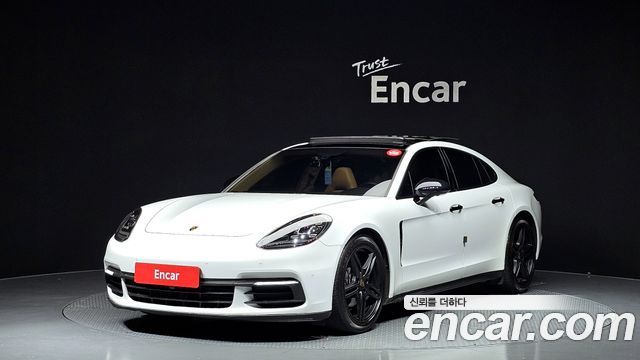 Porsche Panamera 2018 — photo 1