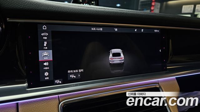 Porsche Panamera 2018 — photo 30