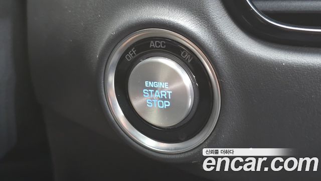 Genesis EQ900 2017 — photo 26