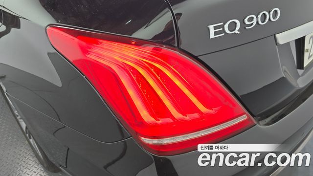 Genesis EQ900 2017 — photo 9