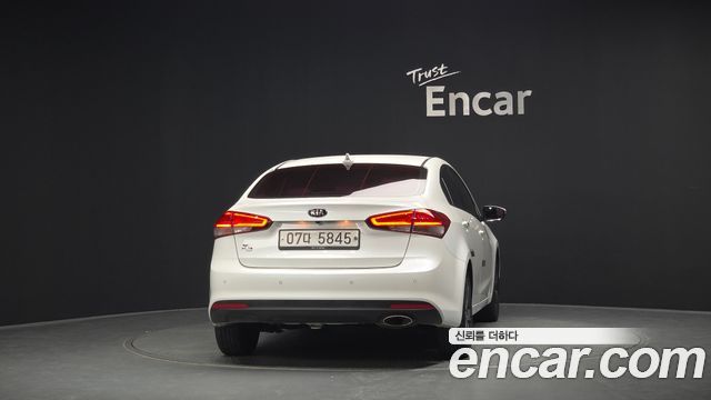 Kia K3 2018 — photo 4