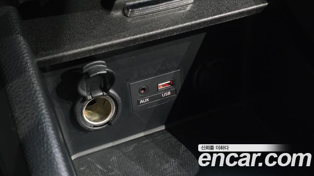 Kia K3 2018 — photo 25