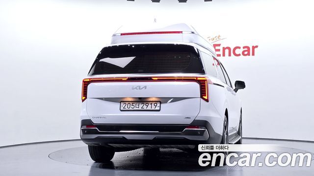 Kia Canival 2025 — photo 4