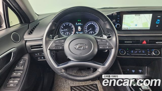 Hyundai Sonata 2022 — photo 19
