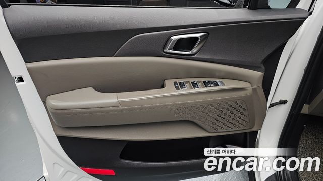 Kia Canival 2024 — photo 14