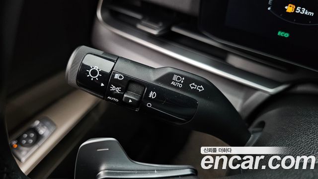 Kia Canival 2024 — photo 35