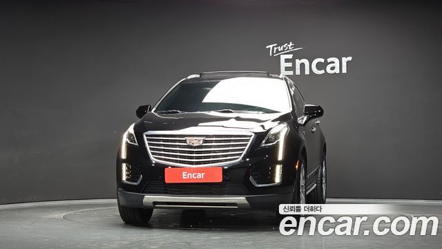 Cadillac XT5 2018 — photo 3