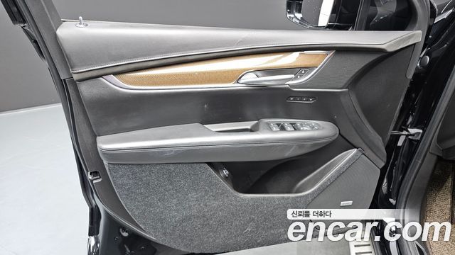 Cadillac XT5 2018 — photo 14