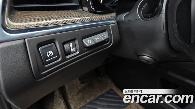 Cadillac XT5 2018 — photo 28
