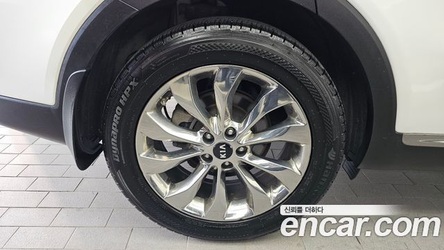 Kia Sorento 2018 — photo 5