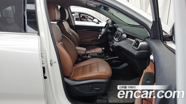 Kia Sorento 2018 — photo 11