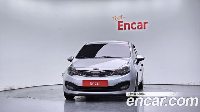 Kia pride 2012 — photo 3