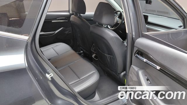 Kia Seltos 2023 — photo 17