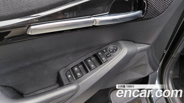 Kia Seltos 2023 — photo 20