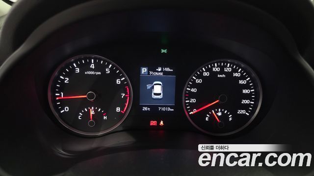 Kia Stonic 2018 — photo 11