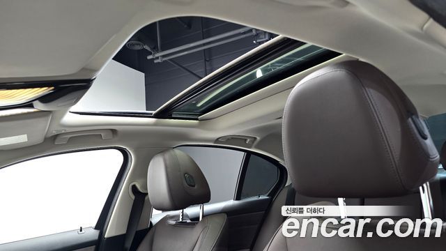 BMW 3-Series 2021 — photo 22