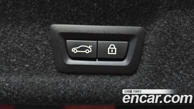 BMW 3-Series 2021 — photo 23