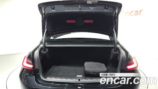 BMW 3-Series 2021 — photo 24