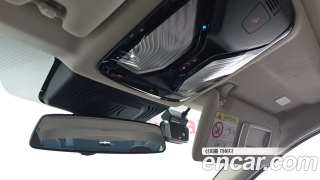 BMW 3-Series 2021 — photo 25