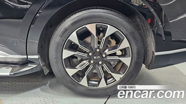 Kia Canival 2021 — photo 5