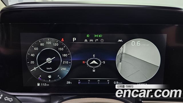 Kia Canival 2021 — photo 11