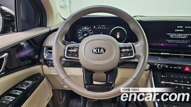 Kia Canival 2021 — photo 19