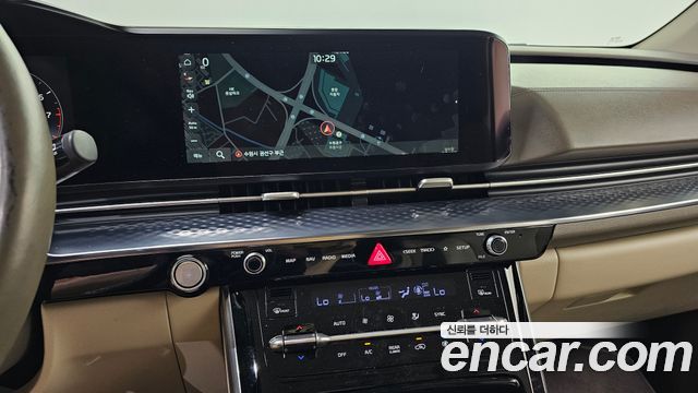 Kia Canival 2021 — photo 20