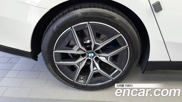 BMW 5-Series 2026 — photo 5