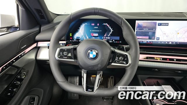 BMW 5-Series 2026 — photo 19