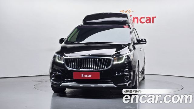 Kia Canival 2018 — photo 3