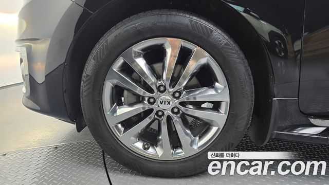 Kia Canival 2018 — photo 5